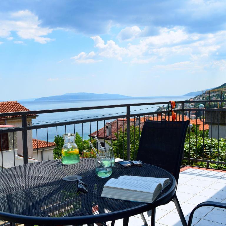 Apartment Mira Opatija - Chambres d'hôtes Opatija