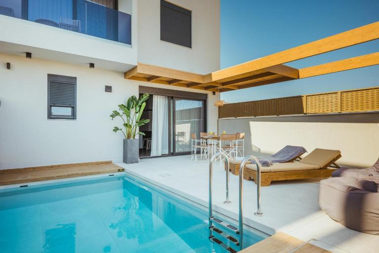 Anemmaro Villa 3 in Crete - B&B Goúrnes