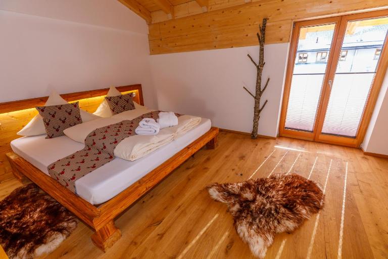 Chalet Alpenloft 1 - Ferienwohnung Mittenwald