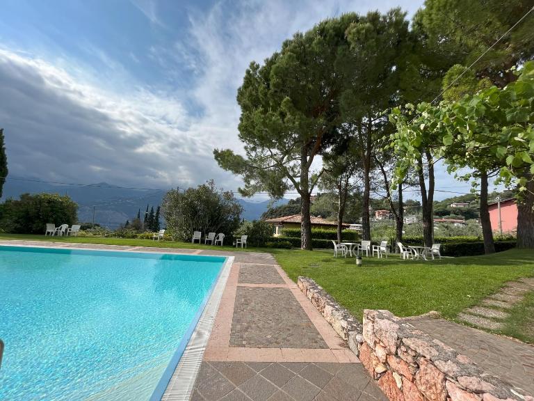 Apartment Claudia Malcesine - Ferienwohnung Malcesine