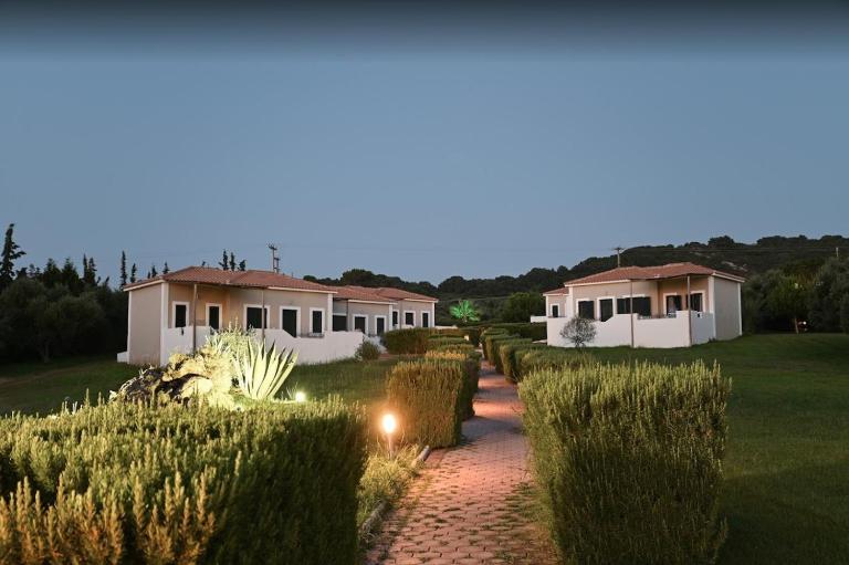 Anastasia Villas - Chambres d'hôtes Kástro