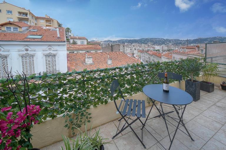 Lumineux Studio TERRASSE, Clémenceau-CANNES CENTRE A0B192 - Ferienwohnung Cannes