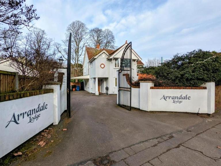Arrandale Lodge - B&B Norwich