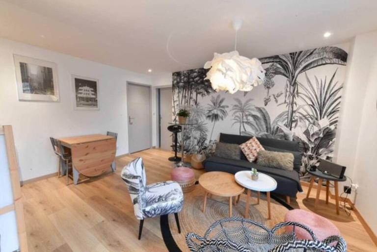 Marché Arago (3min), plage (8min), jardin clos. - B&B Les Sables-d'Olonne