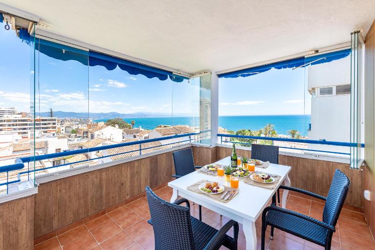 797 HOLIDAY RENTALS- Apartamento en Torremolinos para 7 con vistas al mar - Ferienwohnung Torremolinos