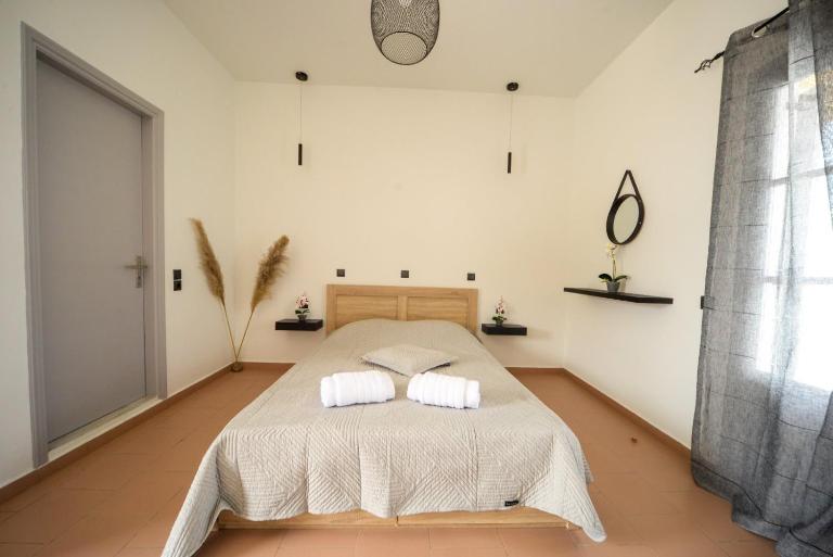 AzosunApartment3 - B&B Azólimnos