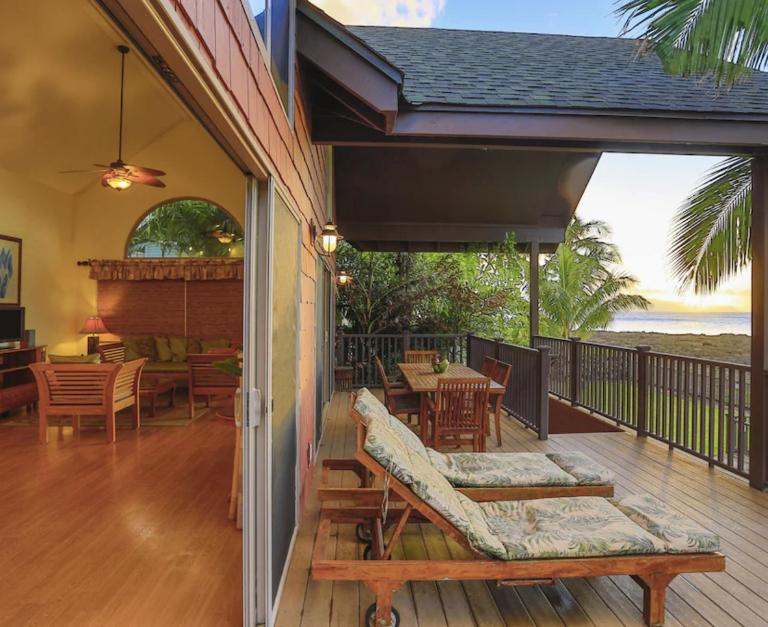 Beachfront Villa North Shore Oahu - B&B Hale‘iwa