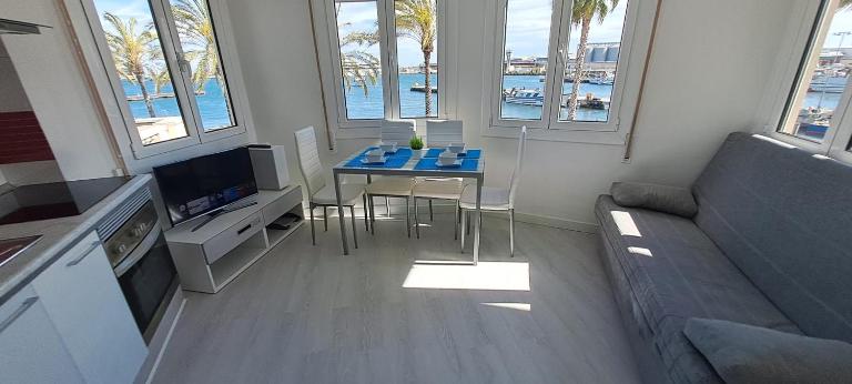 Port 2 - B&B Tarragona