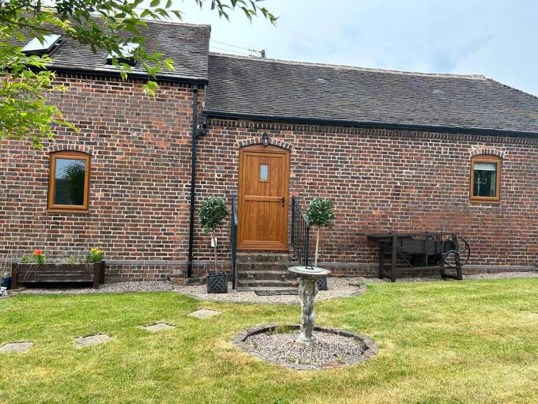 Holmleigh Annexe - B&B Tamworth