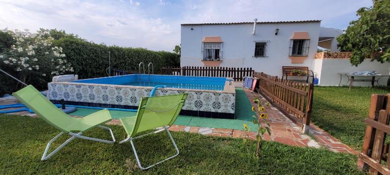 Casa con piscina privada y jardín - B&B Chiclana