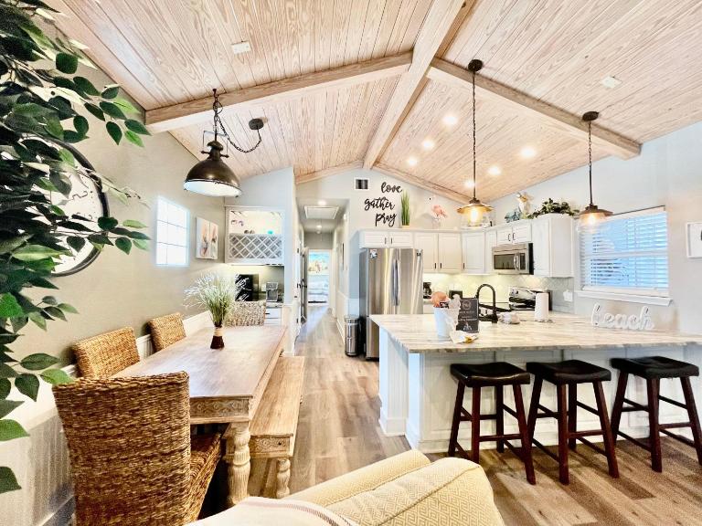 SeaKing Relaxation - B&B Port Aransas