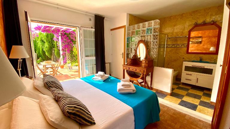 CAN DAMIA 2 - B&B Calcena