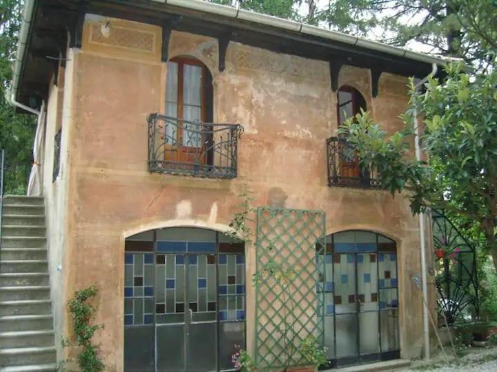 Monolocale in villino liberty - Ferienwohnung Cison di Valmarino