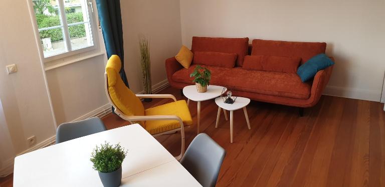 Appartement spacieux & tout confort à deux pas de Strasbourg - Chambres d'hôtes Schiltigheim