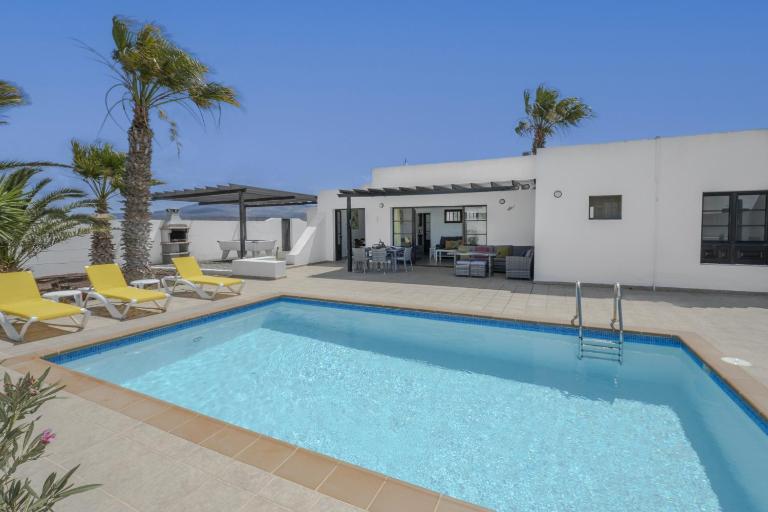 Villa Dulce Vista Costa Papagayo with Large Heated Private Pool & Air conditioning - B&B Playa Blanca