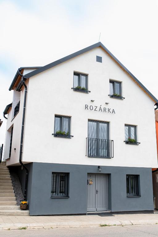 Vinný sklep Rozárka - Chambres d'hôtes Drnholec