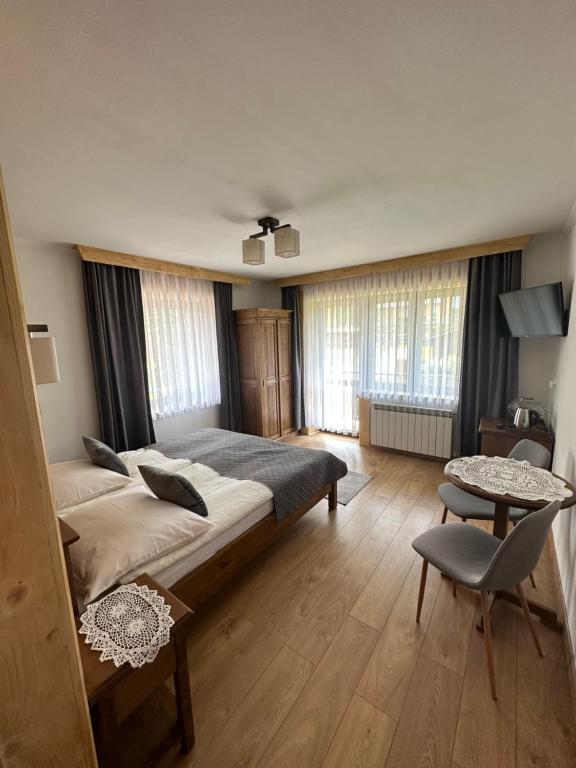 Willa Mango - Przystanek Kuźnice - B&B Zakopane