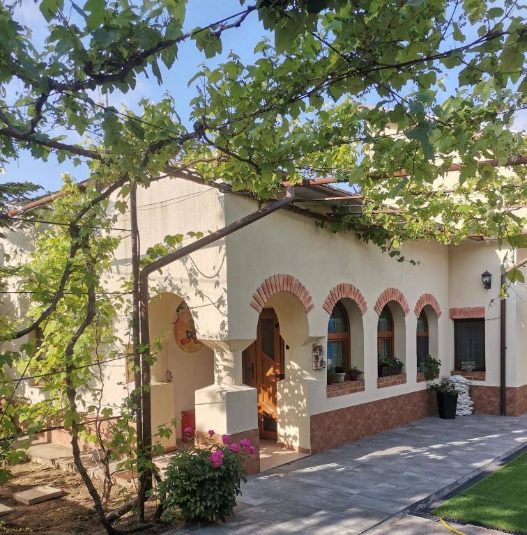 Miri's House - B&B Eforie Sud