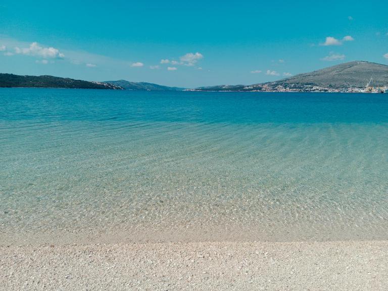 Surf & joy - Croatia vacation rentals seaview apartment - B&B Okrug Gornji