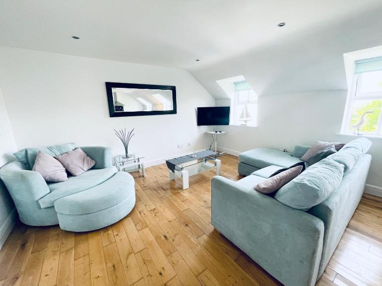 Ballina Town Centre Duplex Apartment - B&B Ballina