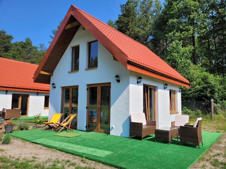 Domki nad stawem w Harszu - B&B Harsz