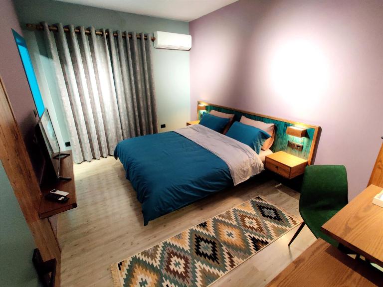 Piro's Cozy Rooms - City Centre - B&B Korçë