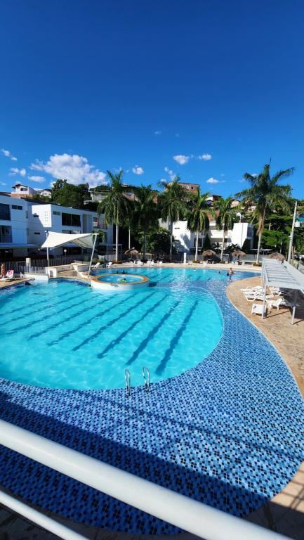 Apartasol Club Ciudadela Santa Fe - Santa Fe de Antioquia - Chambres d'hôtes Santa Fe de Antioquia