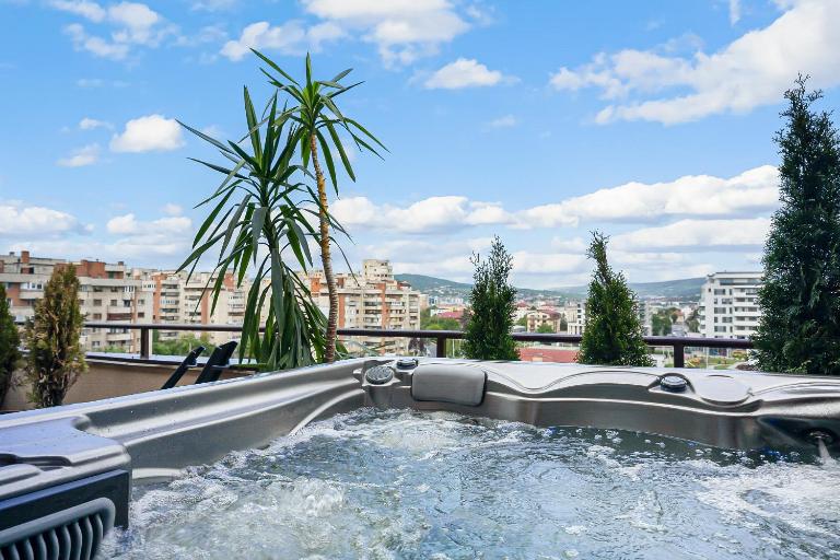 The Episode - Jacuzzi Penthouses - Chambres d'hôtes Cluj-Napoca