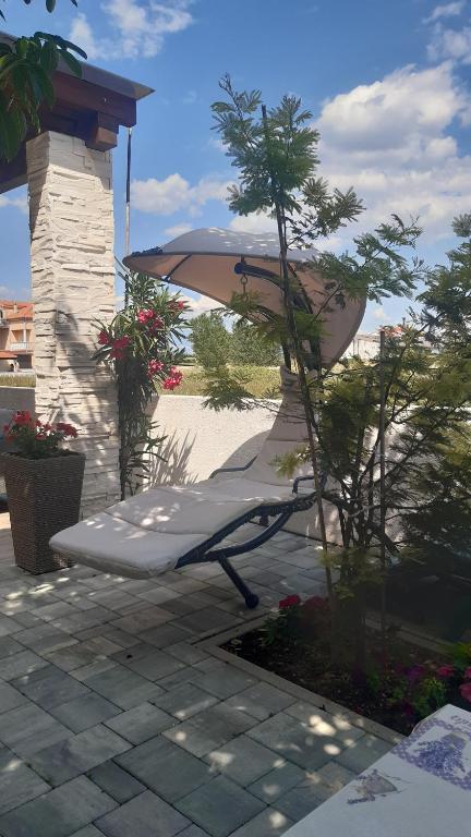 Apartman Sunce - Bed and Breakfast Nin