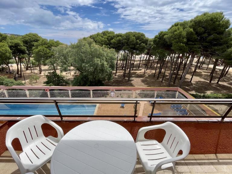 Les Salines by Costabravaway - B&B l'Estartit