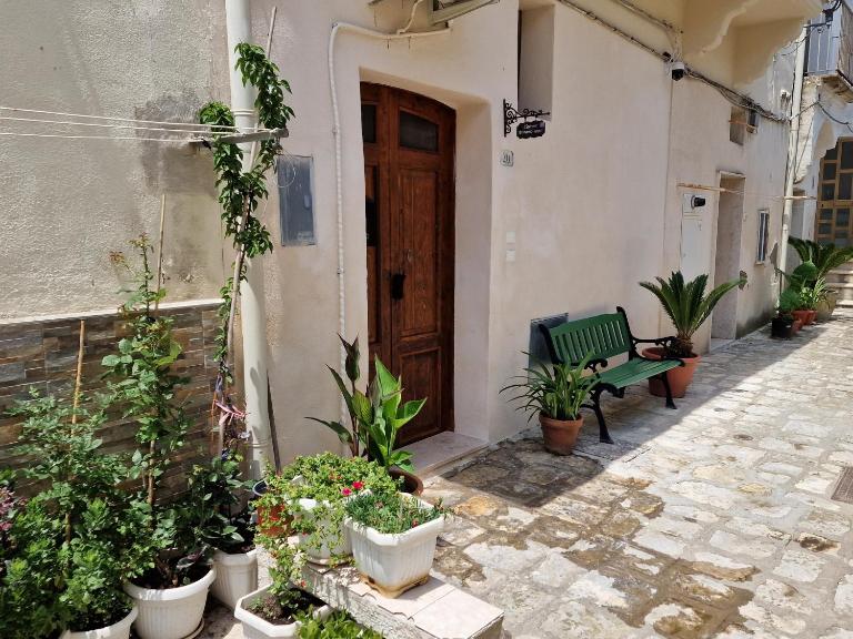 Cavour Numero Venti - B&B Bernalda