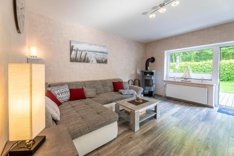 Haus Hamburg Wohnung 1 - B&B Hohwacht
