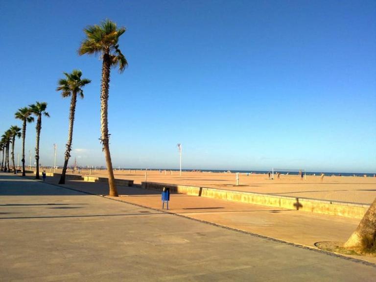 Apartamento frente al mar en Playa Patacona - B&B Valencia