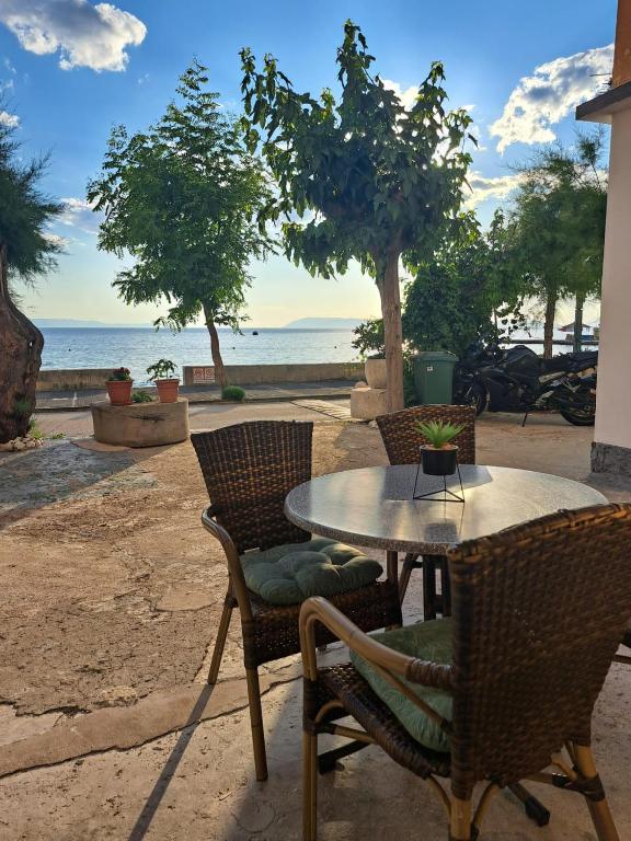 Apartmani Ante 1 - Chambres d'hôtes Drašnice