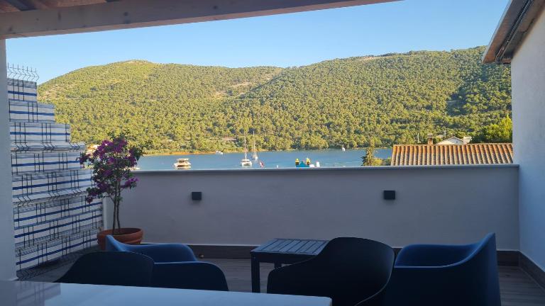 Apartmani Mlinar-One Bedroom Seaview - Ferienwohnung Grebaštica