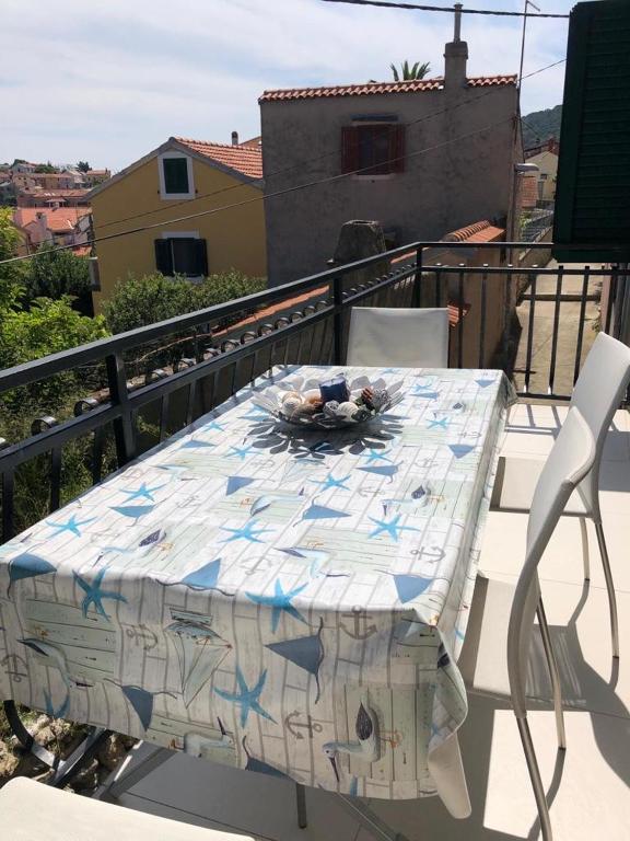 Casa in centro a Lussinpiccolo - B&B Mali Lošinj