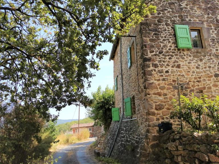 Proche baignade, La Bergerie de Claire - Ferienwohnung Thoiras