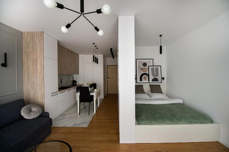 EXCLUSIVE Apartamenty Lotnicza , PARKING FaktVat - Bed and Breakfast Kielce