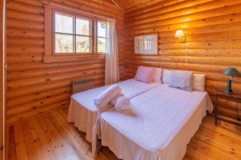 La Cabane de Bajanda - Ferienwohnung Estavar