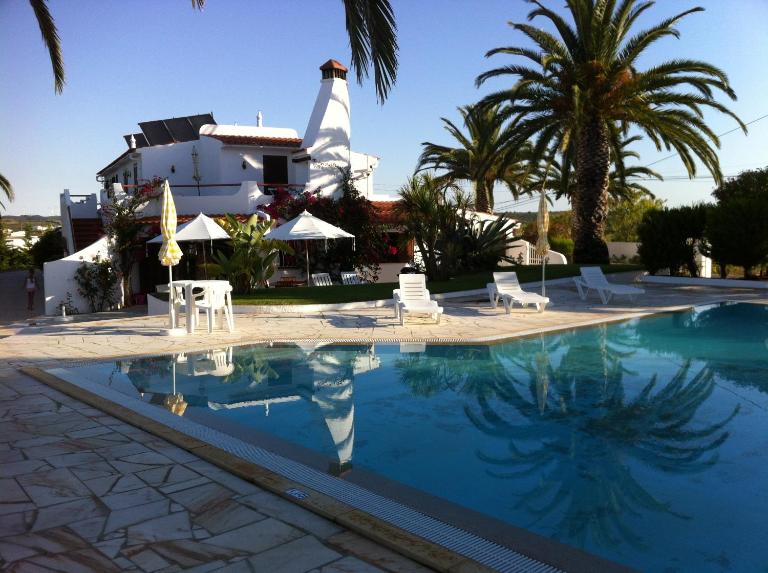 RÉSIDENCE LES ARCADES - Bed and Breakfast Almádena