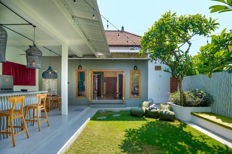 Muscle Beach 2BR Villa , Echo Beach, Canggu - B&B Canggu