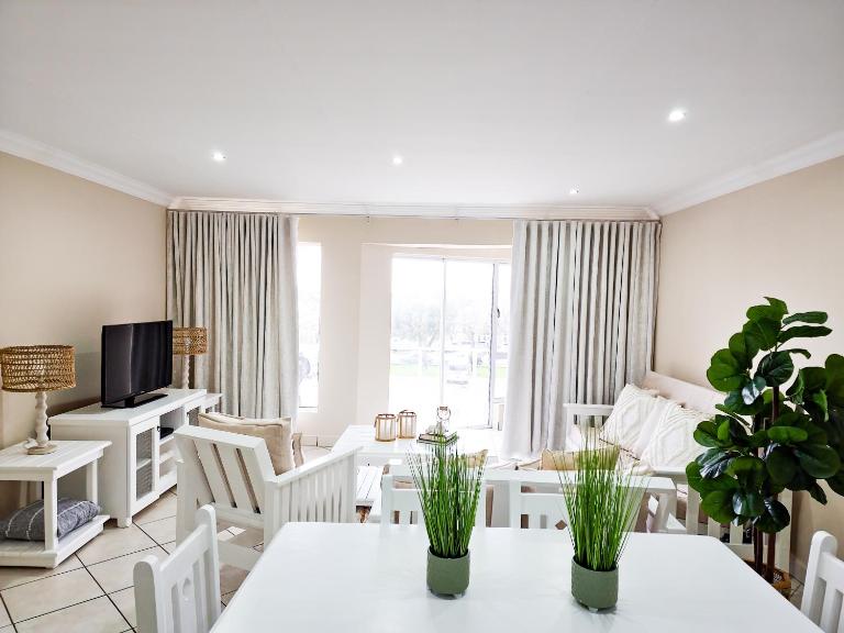 Neptune's Terrace - B&B Jeffreys Bay