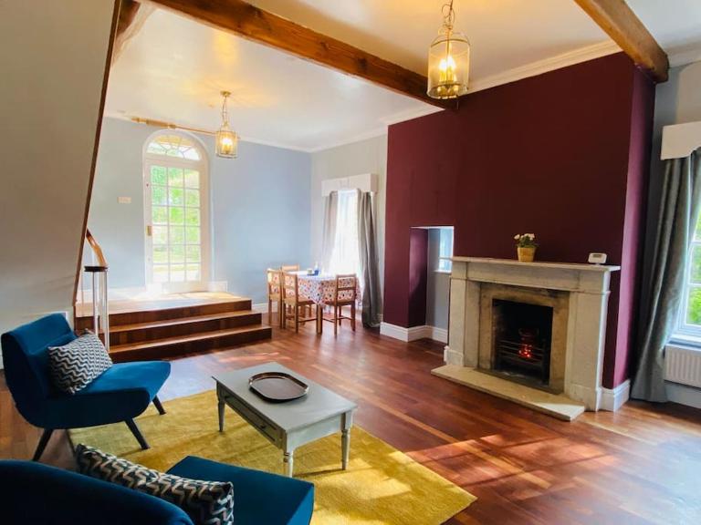 Unique Country Estate nr Mountains & Beach - B&B Silloth