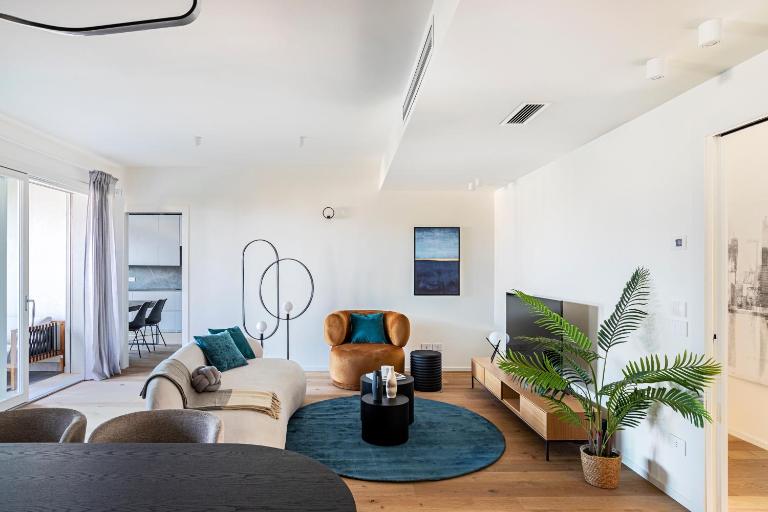 LUVI - Occhialini 5 - B&B Milano
