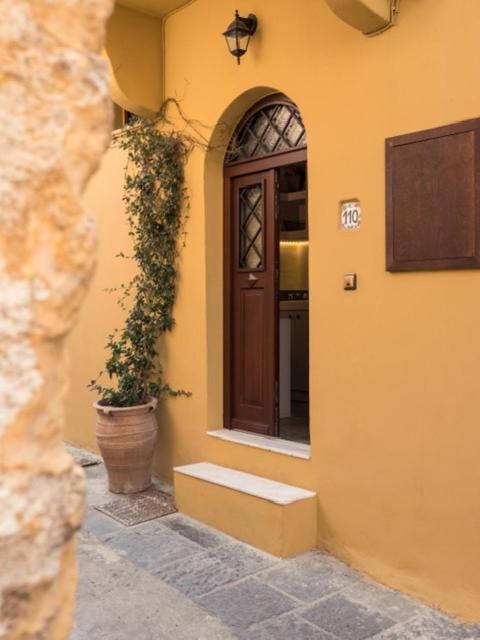 Casa Theano - Old Town - B&B Rodi