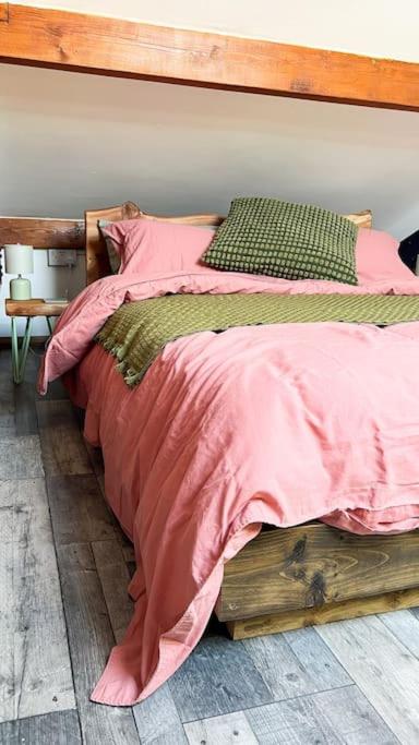Aplanty Nest amidst the Orchard - Bed and Breakfast Walsoken
