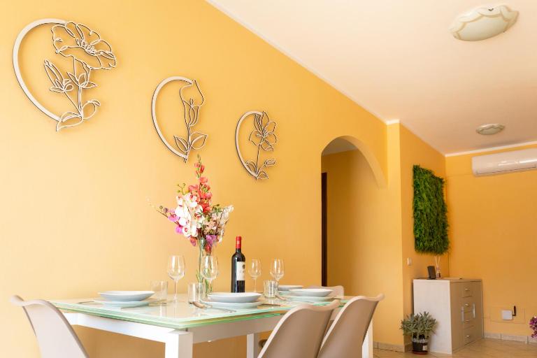 Lovely Home - con cortile e parcheggio, Assisi - Ferienwohnung Santa Maria degli Angeli