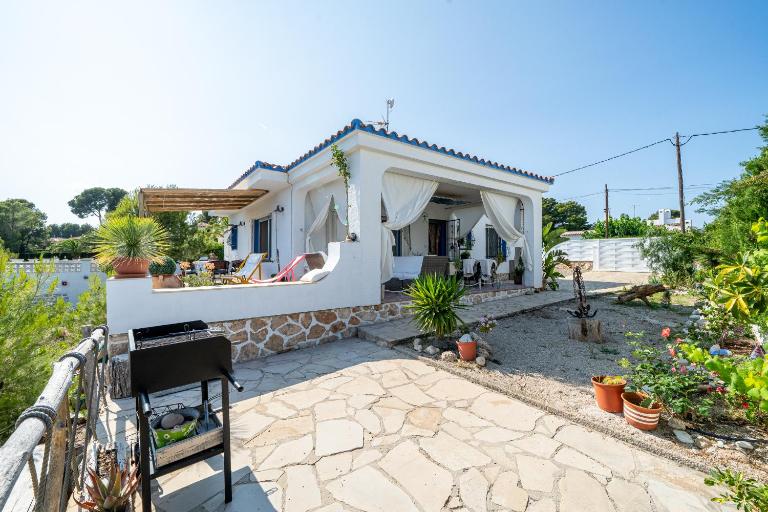 Hauzify I Casa Torrent del Pi - B&B Las Tres Cales