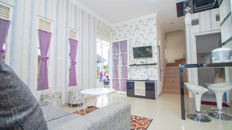 Villa Bromo 28 with Balcony - B&B Batu