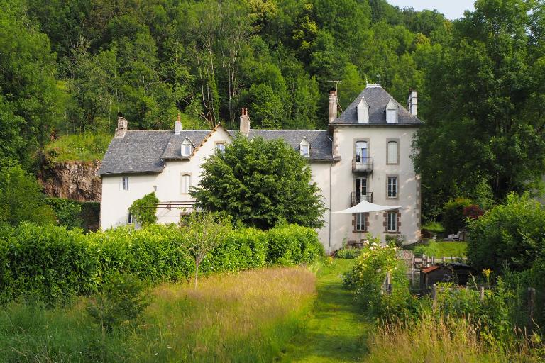 Domaine de la Jordanne - B&B - Chambres d'hôtes Saint-Cirgues-de-Jordanne